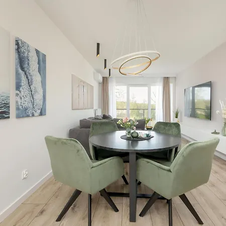 Apartment Perfekt Creamy 5 *